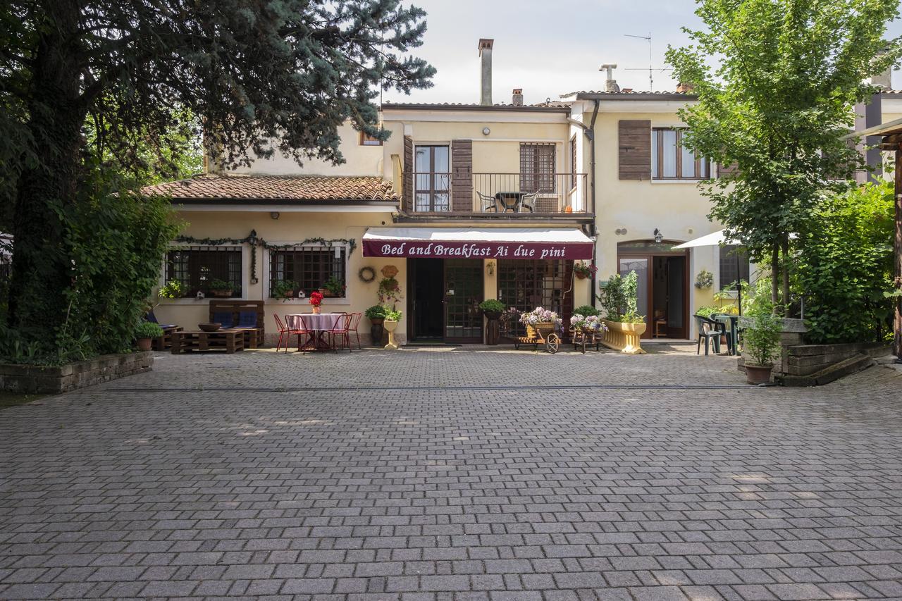Ai Due Pini B&B Пескантина Екстериор снимка