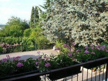 Ai Due Pini B&B Пескантина Екстериор снимка